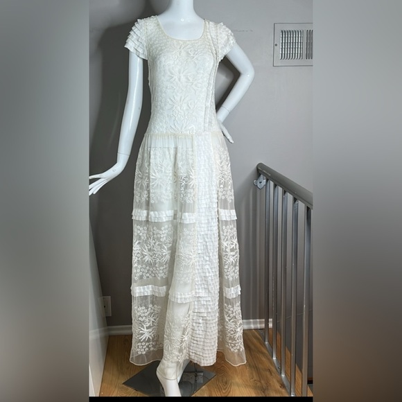 Candela Sz 6 Off White Long Sheer Dress - Picture 1 of 10